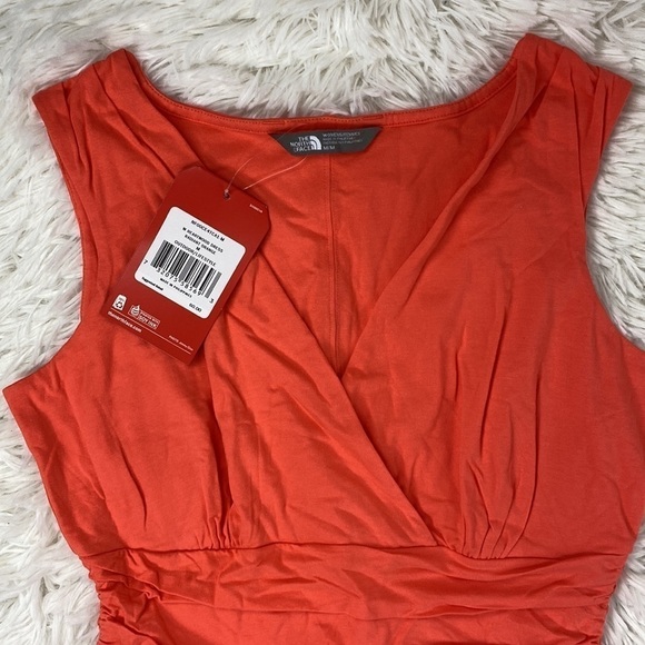 🔥$SALE$🔥 NWT The North Face Heartwood Dress Radient Orange - Picture 2 of 7